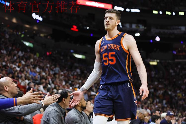 多特点飞防守助攻 哈尔滕施泰因飞扣